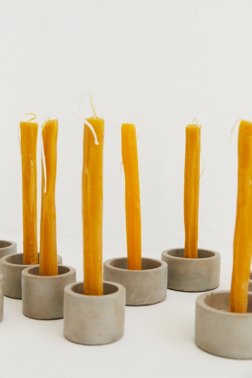 Tresse de 15 bougies décoratives en cire d’abeille