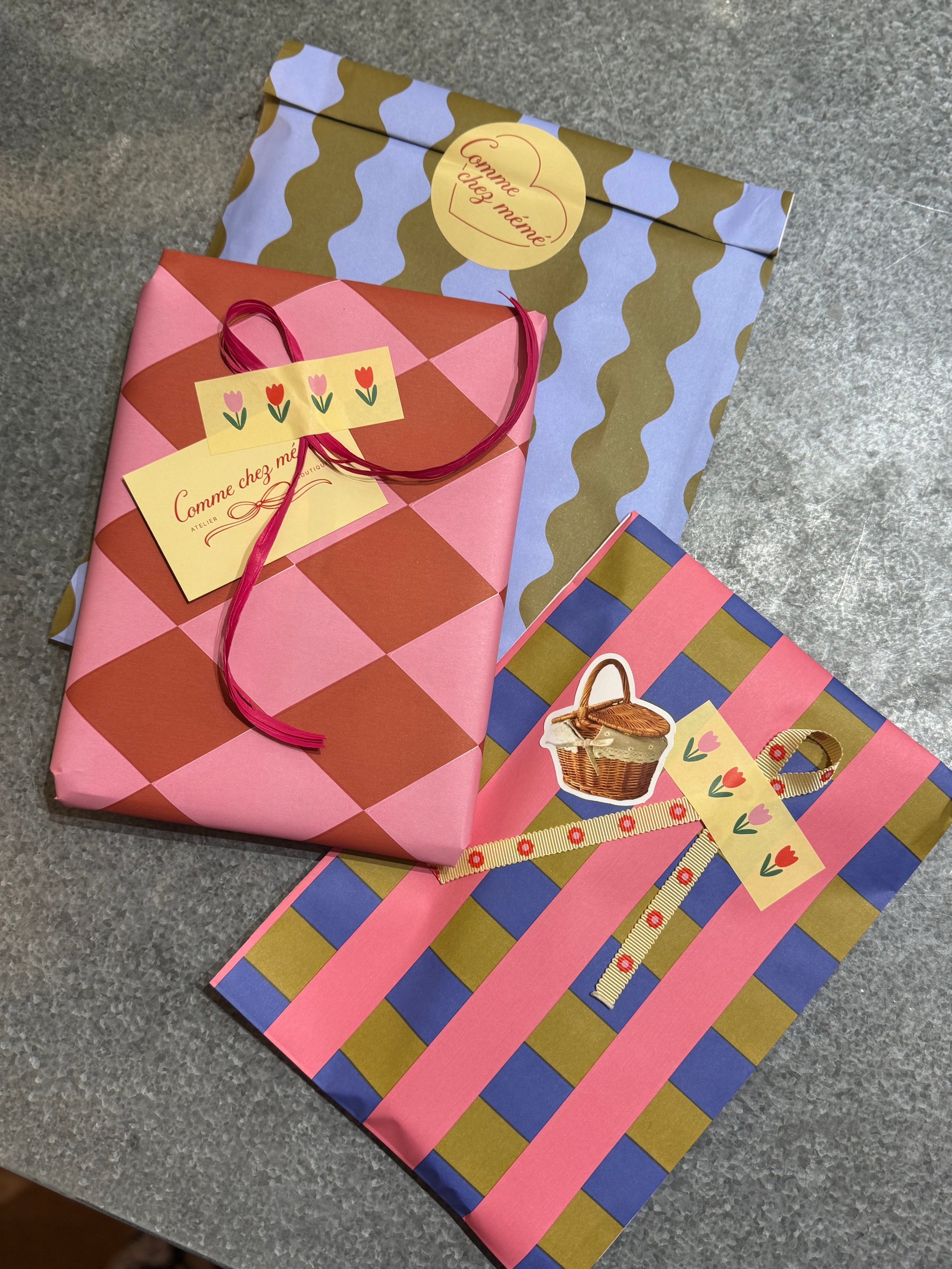Emballage cadeau soigné
