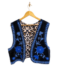 Gilet femme oversize en velours noir brodé bleu