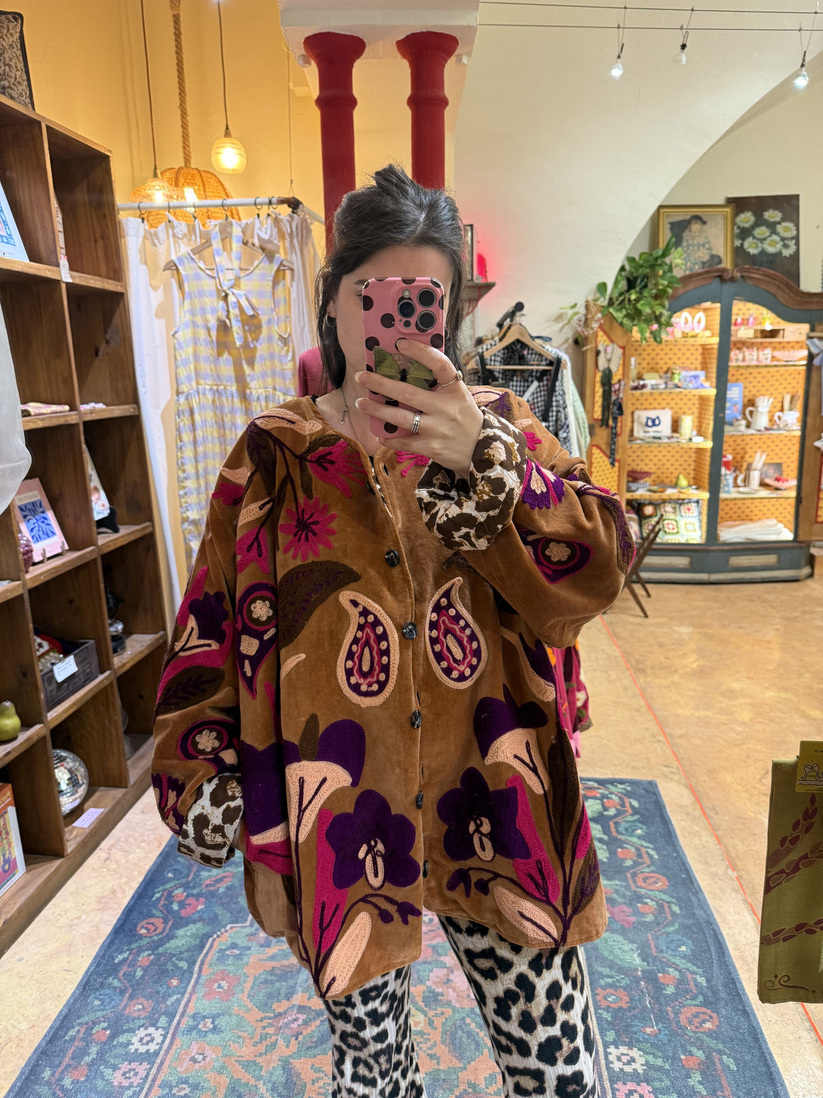 Veste en velours et brodée Fleurs - Veste femme originale