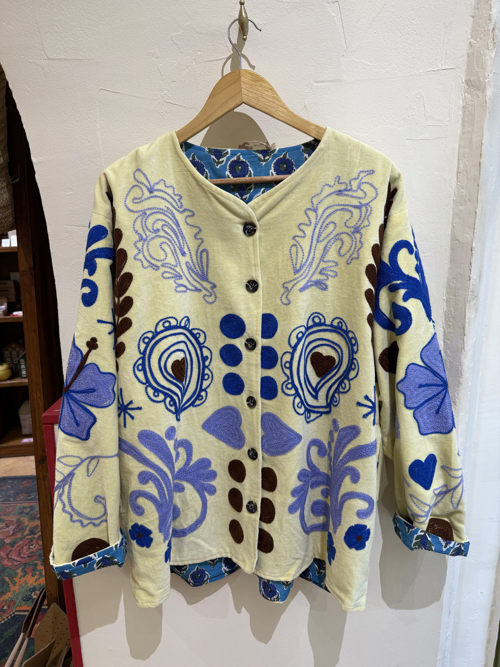 Veste en velours et brodée Hibiscus - Veste femme originale