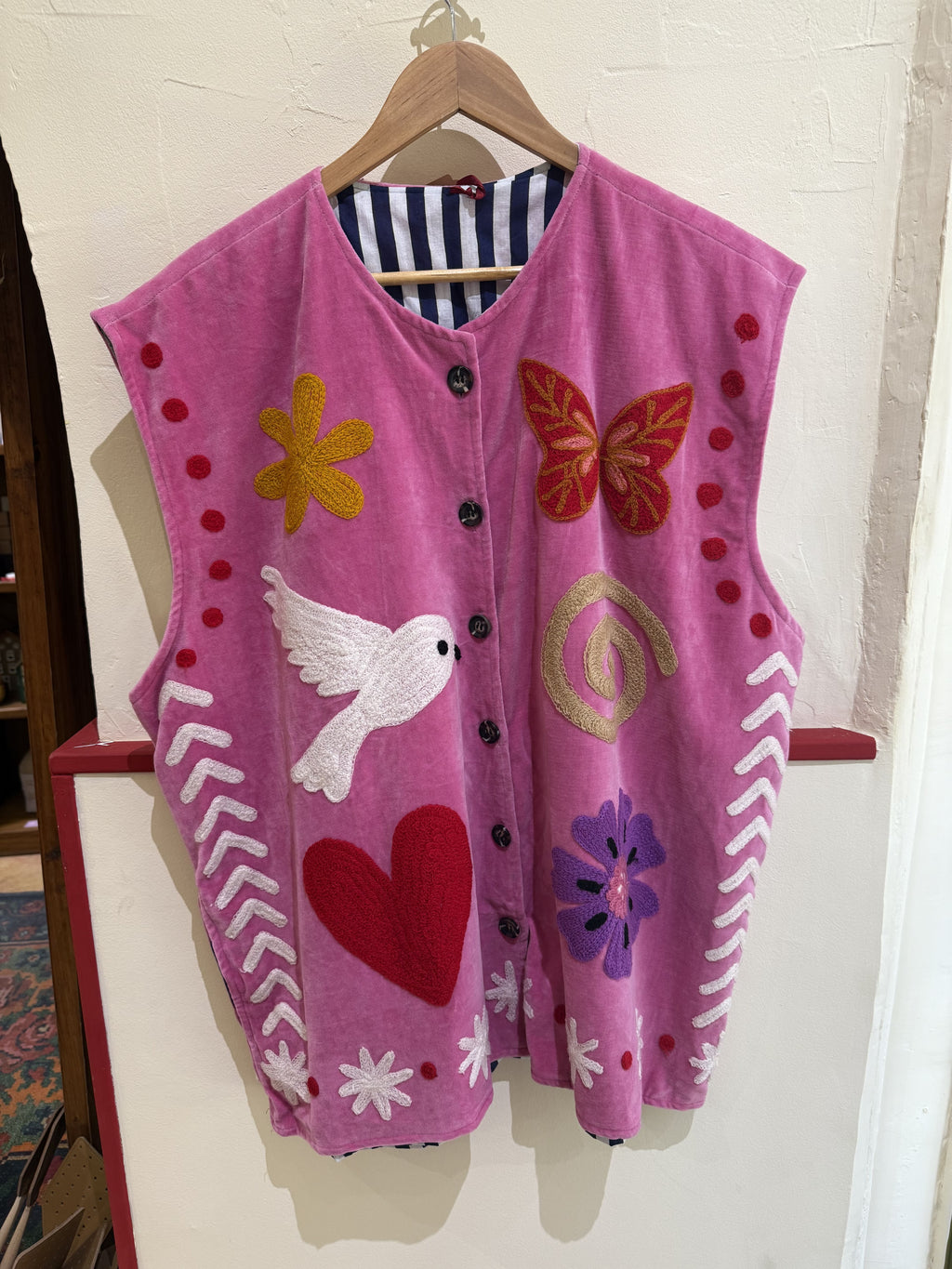 Veste sans manches en velours et brodée Coeur - Veste femme originale