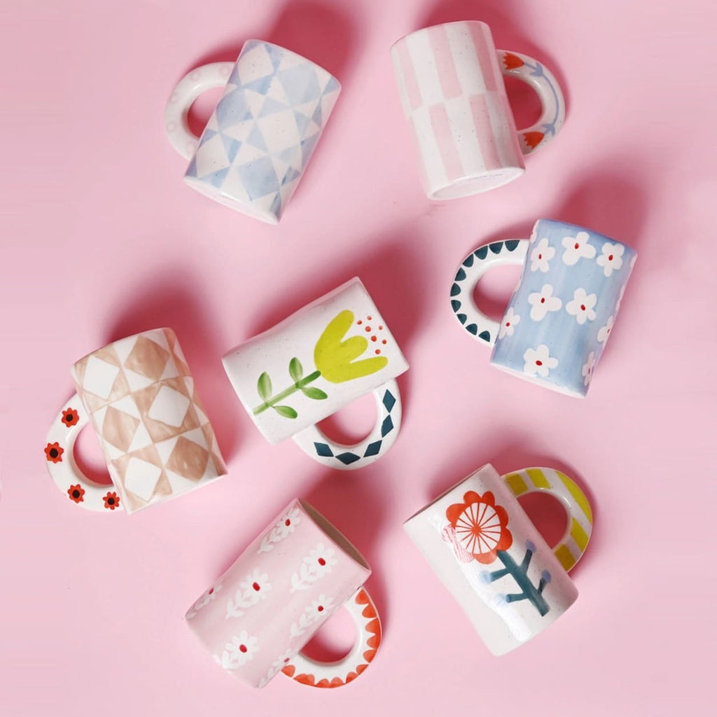 Mug floral rayures roses peint à la main en grès