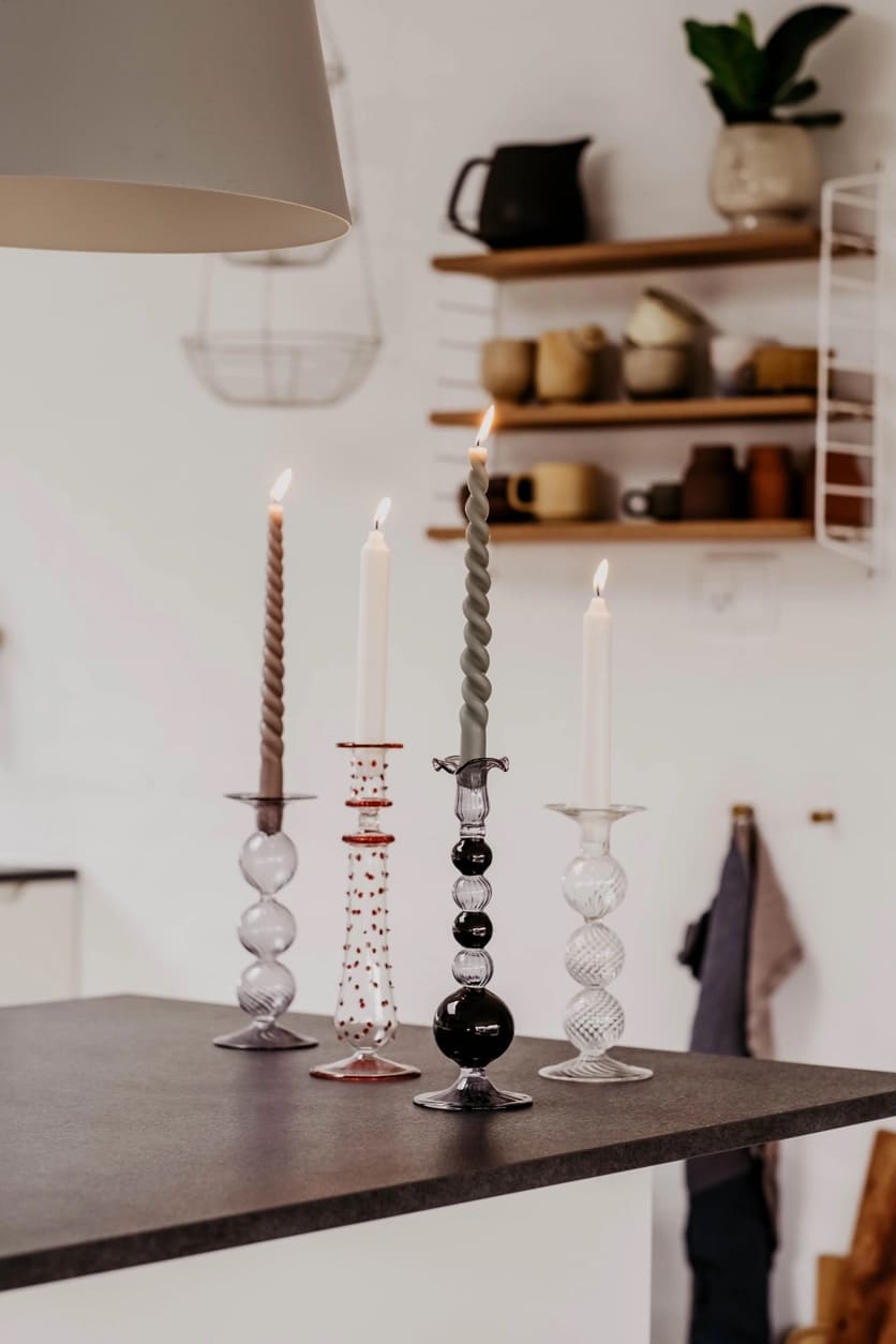 Bougeoir en verre soufflé transparent à pois