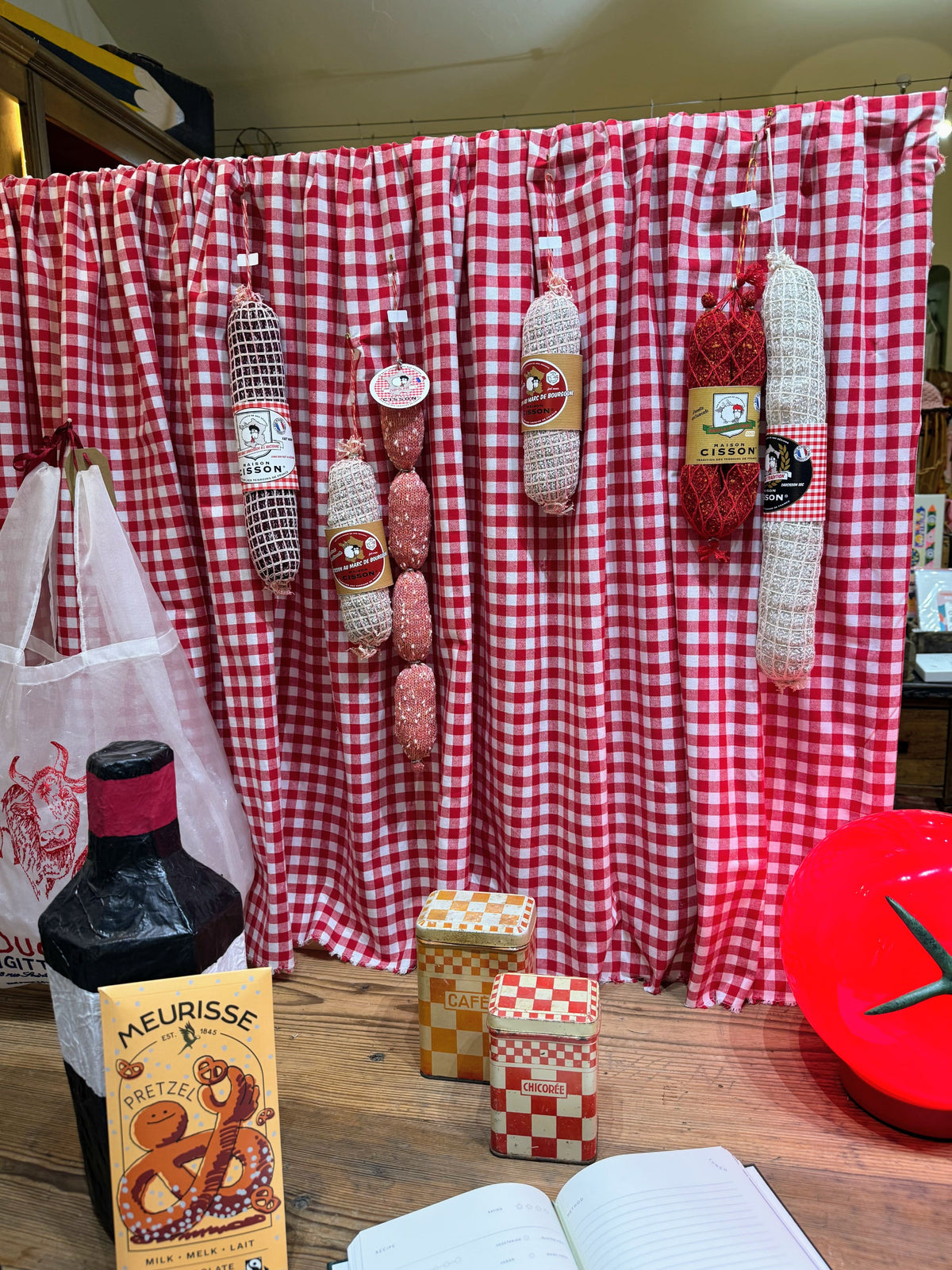 Le Grand Tradition - Grand saucisson décoratif tricoté